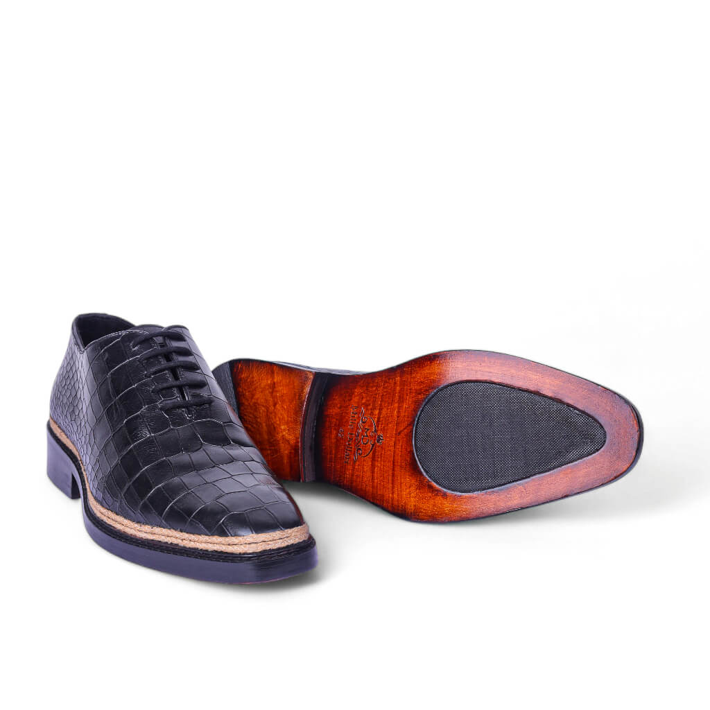 Oslo Lace: Classic Norwegian Croco Leather Lace-Up