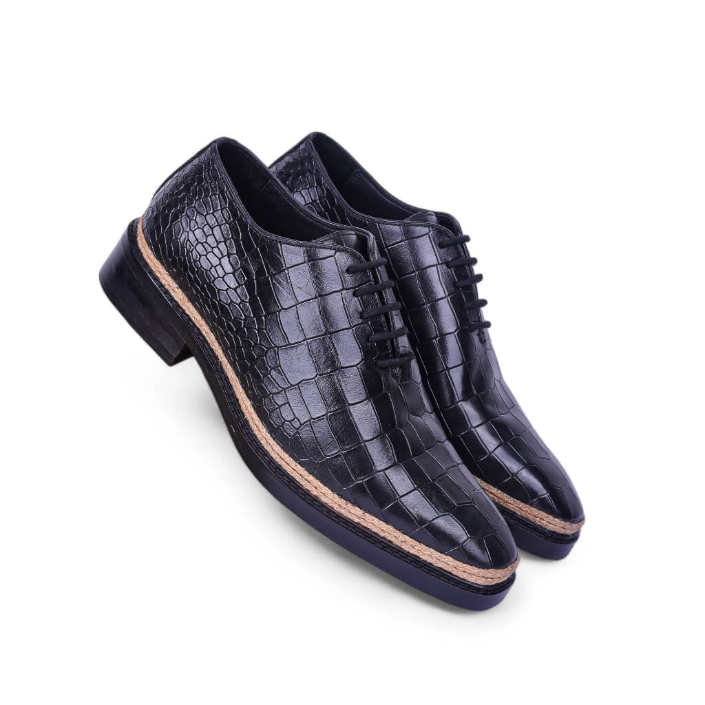 Oslo Lace: Classic Norwegian Croco Leather Lace-Up