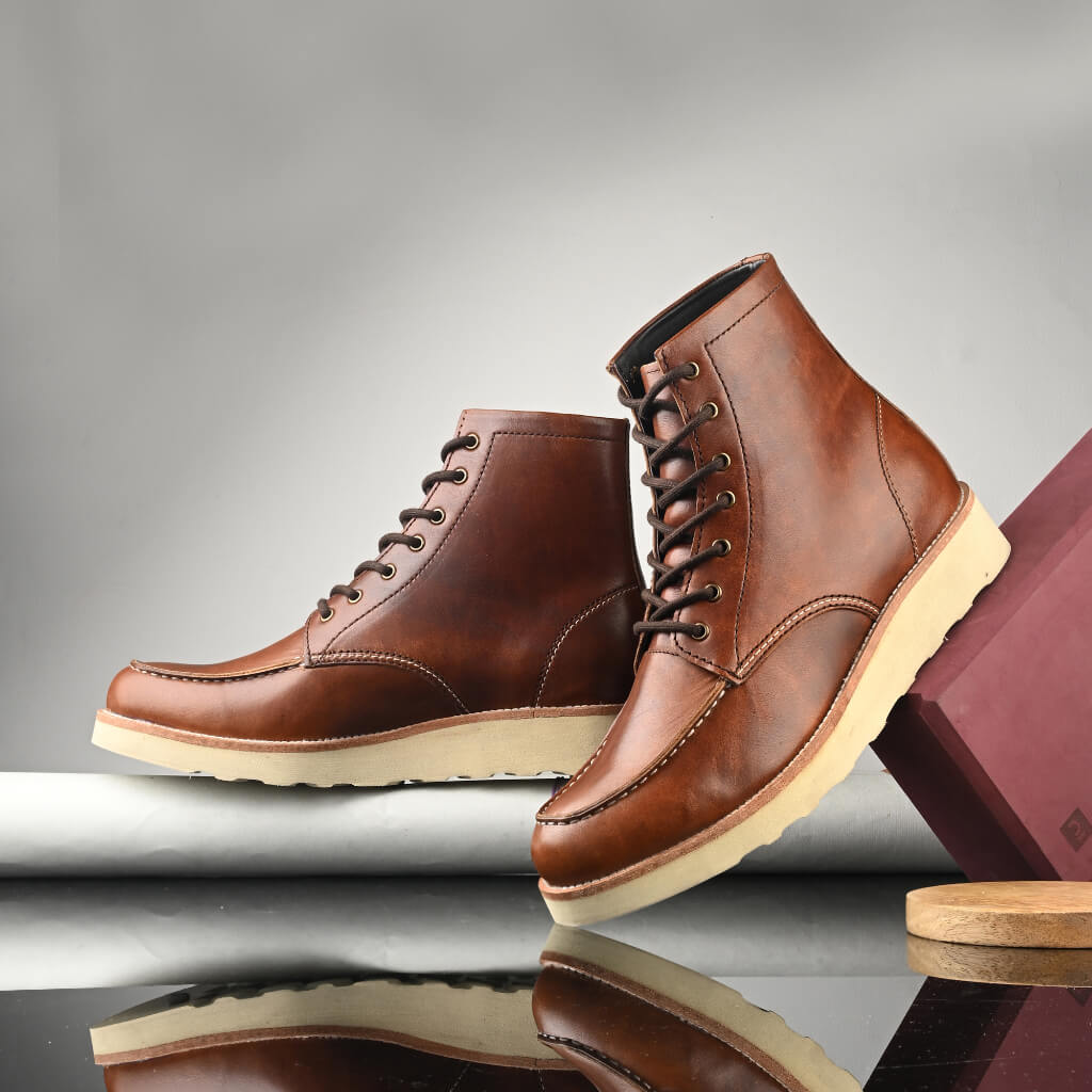 Dallas Moc-Toe Boots – Handcrafted with Horween Chromexcel leather, featuring a Vibram Christy sole for superior grip, hand-welted construction, and a round wide toe profile for comfort and durability