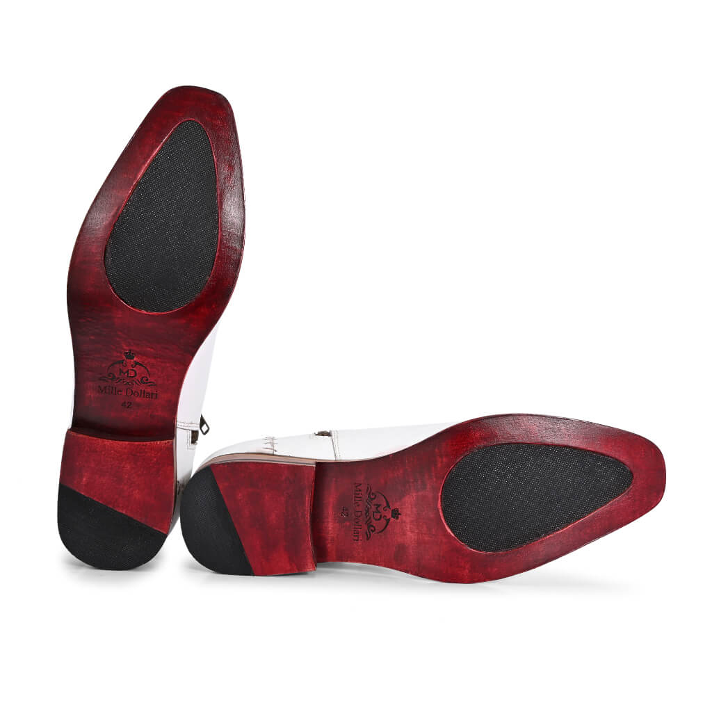 Exquisite Handcrafted White Leather Boots with Intricate Stitching