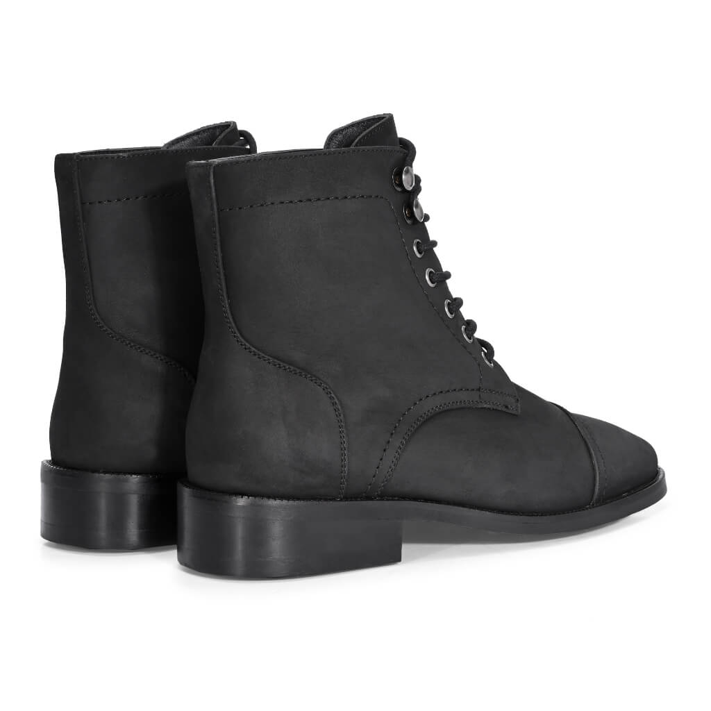 Rugged Matte Black Boots | Kevlar® Laces & Cork-Bed Comfort