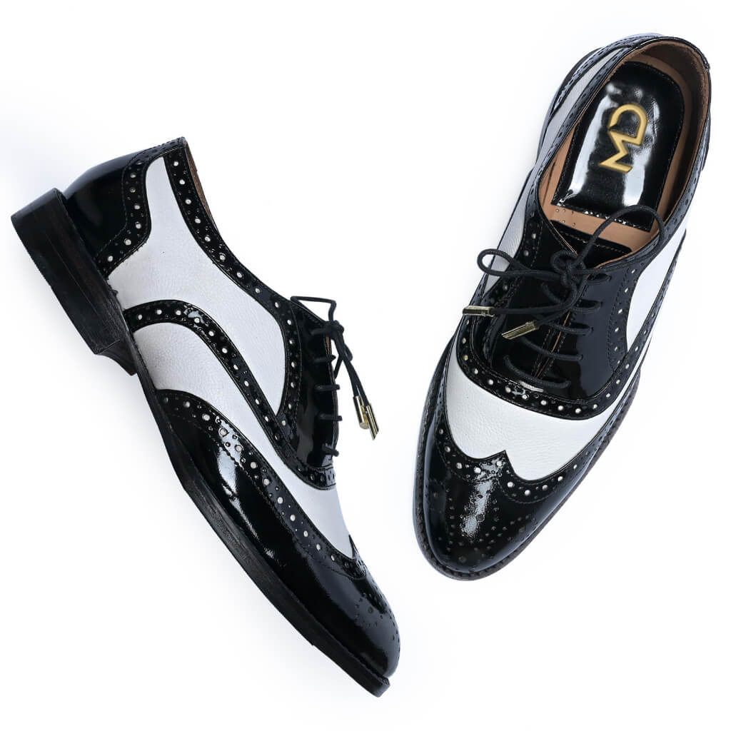 THE LONDON BROGUES IN BLACK & WHITE