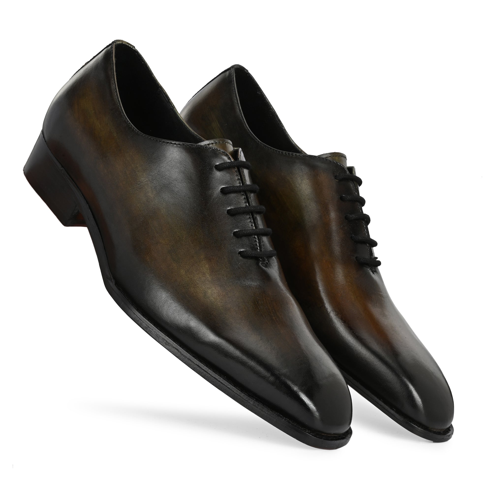 Men’s Wholecut Oxford Shoes in Hand-Patina Leather