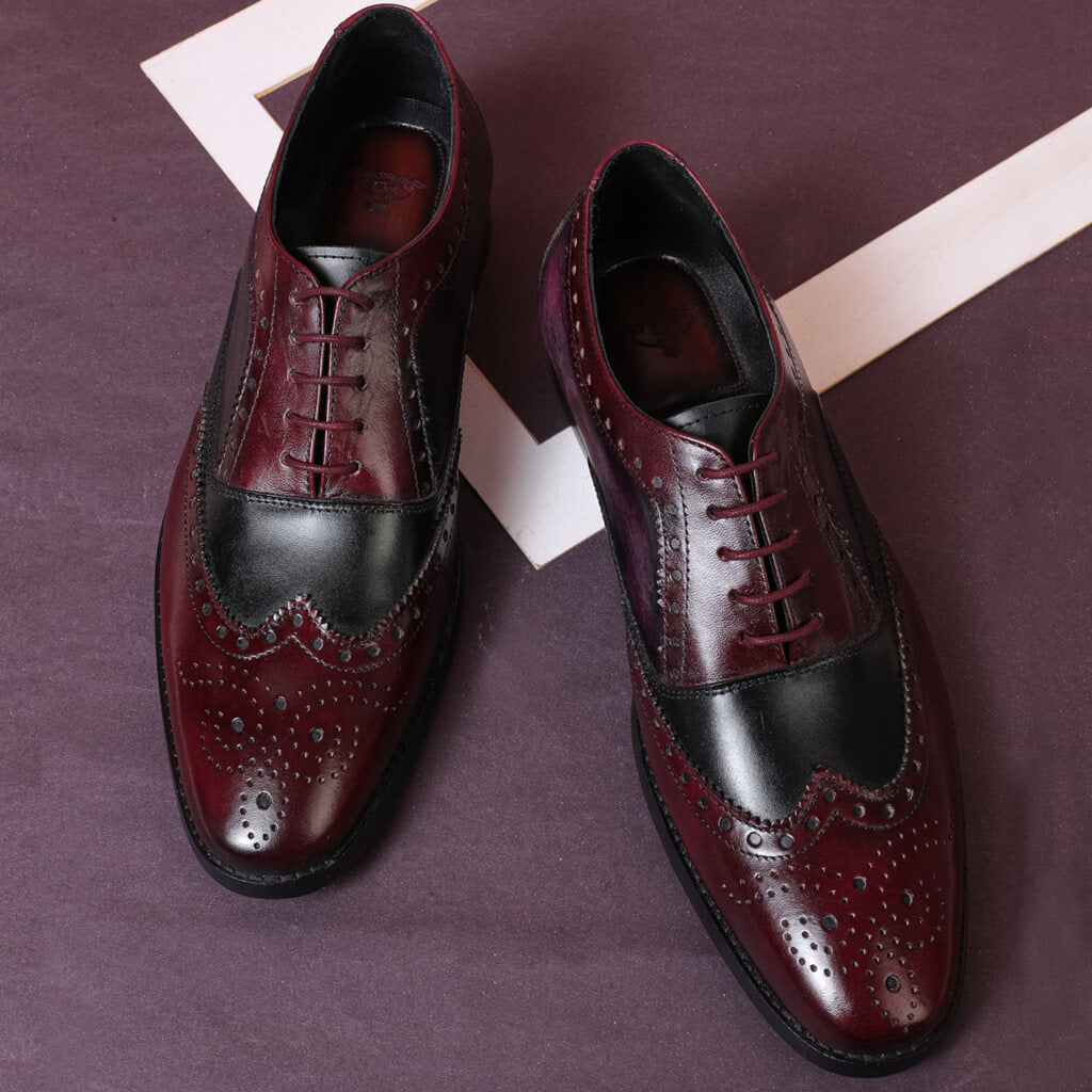 "Mille Dollari Bemer-X Quarter Brogue Oxford, handcrafted from premium leather with intricate brogue detailing and a sleek design for formal and business-casual wear."