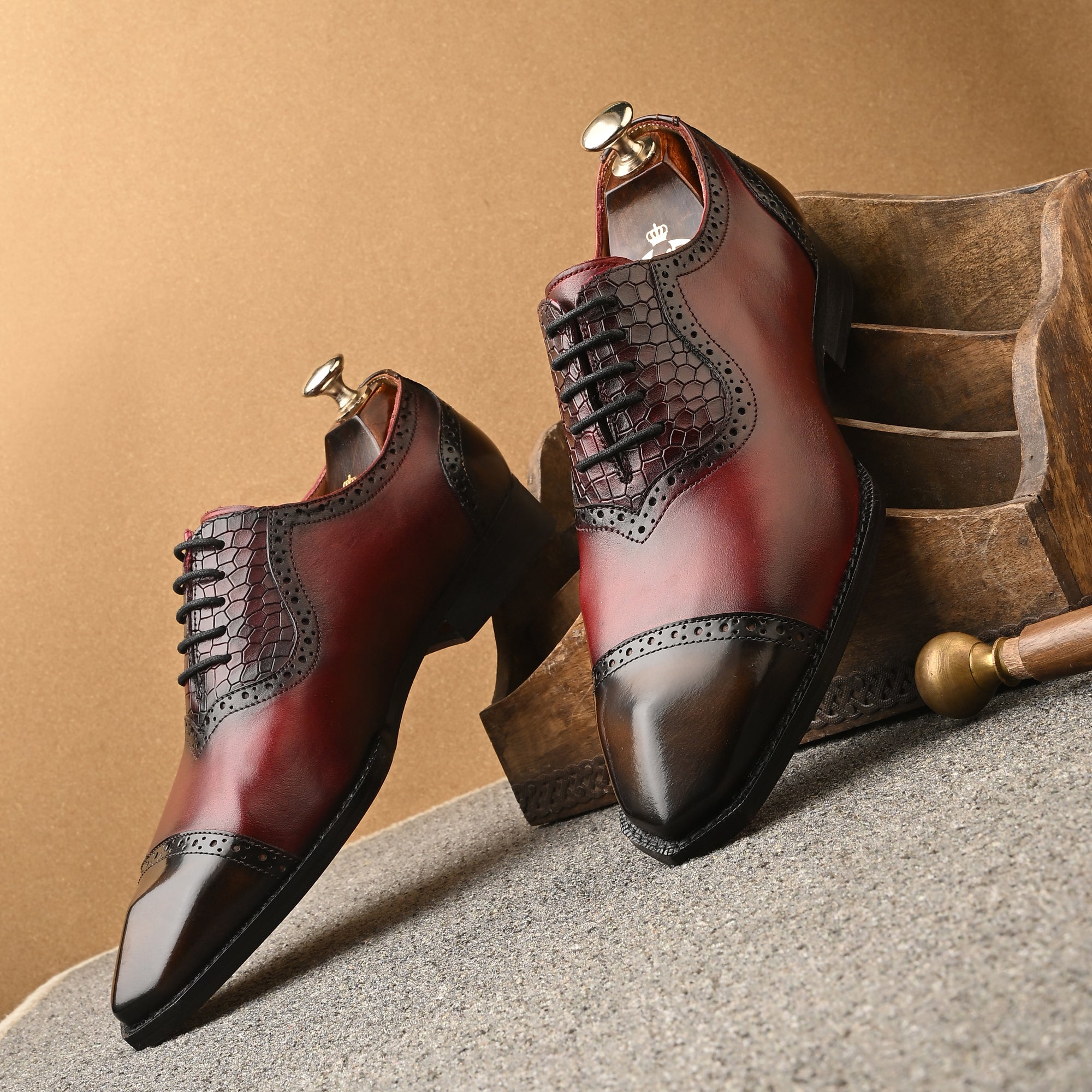 Luxury Mille Dollari Regal Bordeaux Oxford shoes handcrafted in Argentina leather with brogue detailing and leather sole, featuring a rich bordeaux and black burnished finish