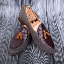 Verve Tassel loafer with brown crocodile texture leather and canvas upper, Italian leather sole, versatile for casual, evening, or party wear.