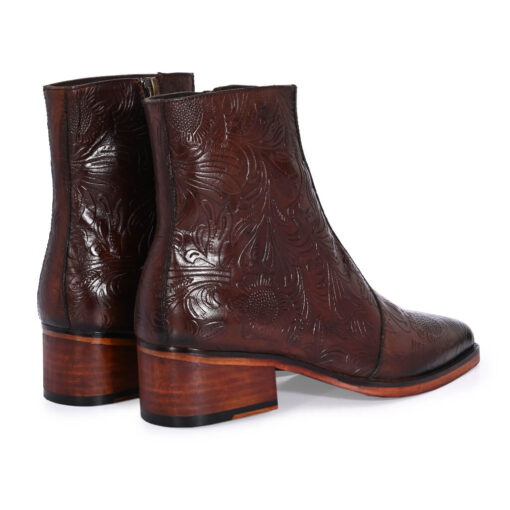 Majestic Embossed Italian Leather Boots for Discerning Gentlemen - Image 4